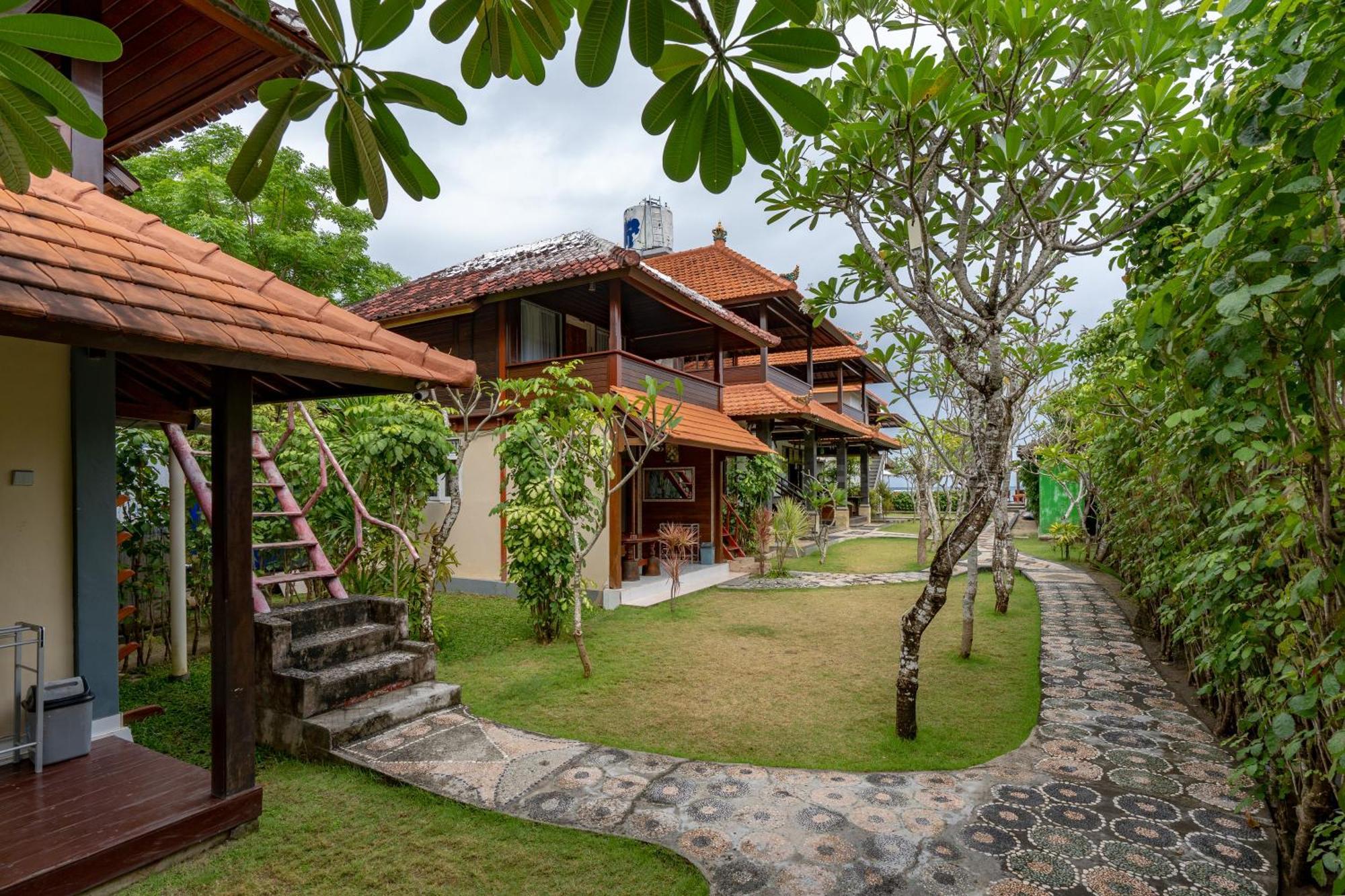 Ketut Losmen Bungalows Lembongan Extérieur photo